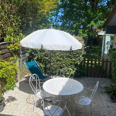 Beau T2 Proche Plages , Commodites Casa de Férias