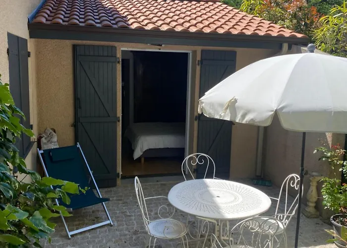 Holiday home Beau T2 Proche Plages , Commodites